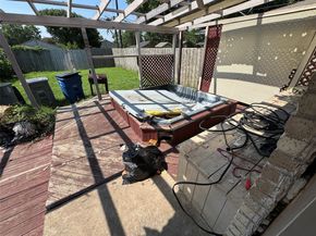 8642  Barclay Street , Dallas Texas 75227