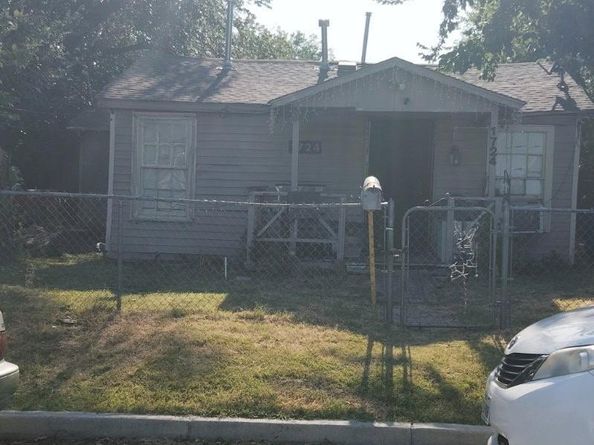 1724  Lloyd Avenue , Fort Worth Texas 76105