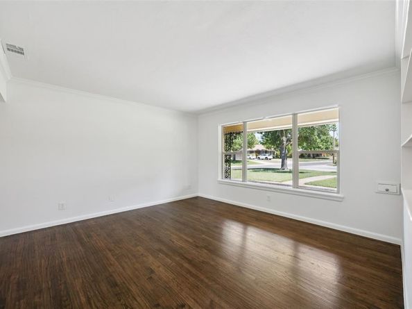 9361  Angora Street , Dallas Texas 75218