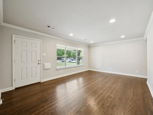 9361  Angora Street , Dallas Texas 75218