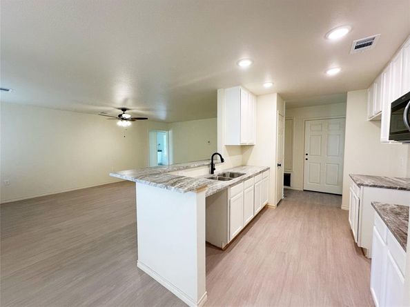 4036  Tarpon Springs Drive , Fort Worth Texas 76123