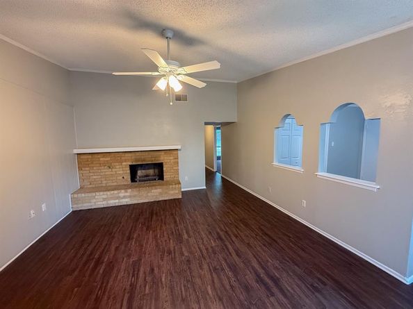 1925  Bosque Drive , Garland Texas 75040