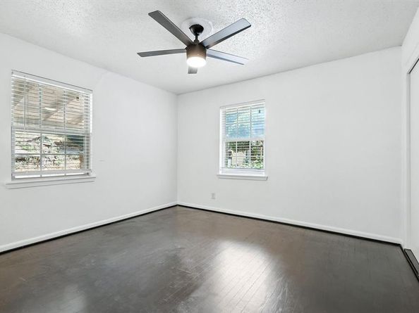 2634  Santa Cruz Drive , Dallas Texas 75227