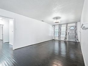 2634  Santa Cruz Drive , Dallas Texas 75227