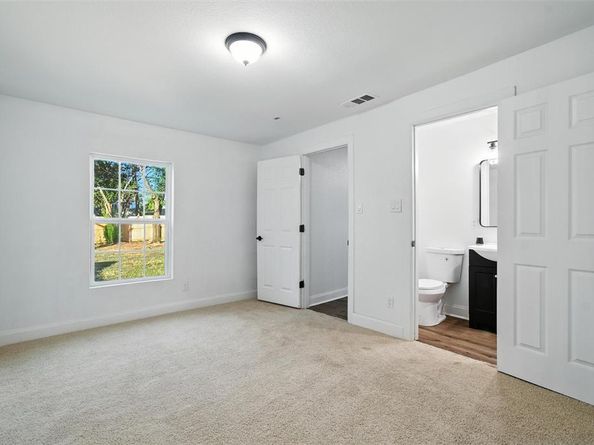 2717 NW 27th Street , Fort Worth Texas 76106