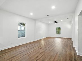 2717 NW 27th Street , Fort Worth Texas 76106