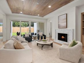 4922  Linnet Lane , Dallas Texas 75209