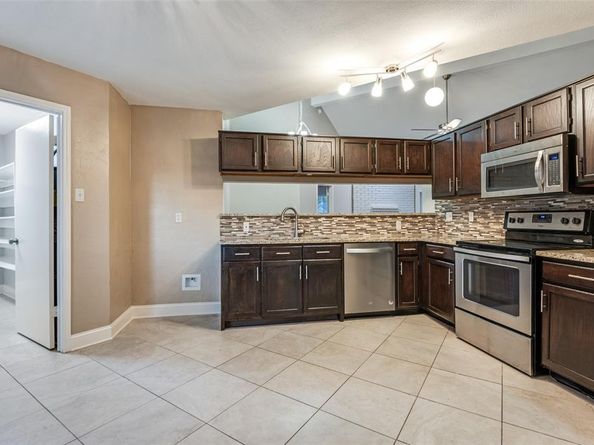 7324  Augusta Circle , Plano Texas 75025