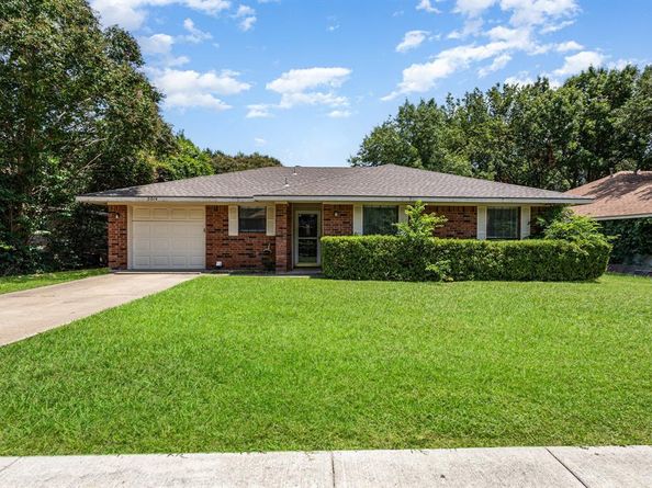5014  Brookhollow Drive , Sachse Texas 75048