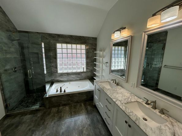 17819  Benchmark Drive , Dallas Texas 75252