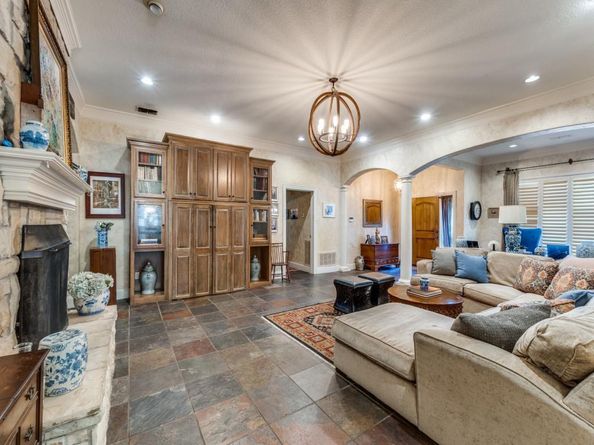 6434  Mccommas Boulevard , Dallas Texas 75214