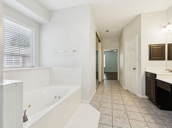 4213  Karen Court , Plano Texas 75074