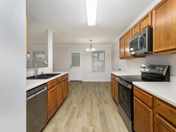 1484  Glenwick Drive , Rockwall Texas 75032