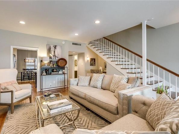7526 W Northwest Highway  1, Dallas Texas 75225