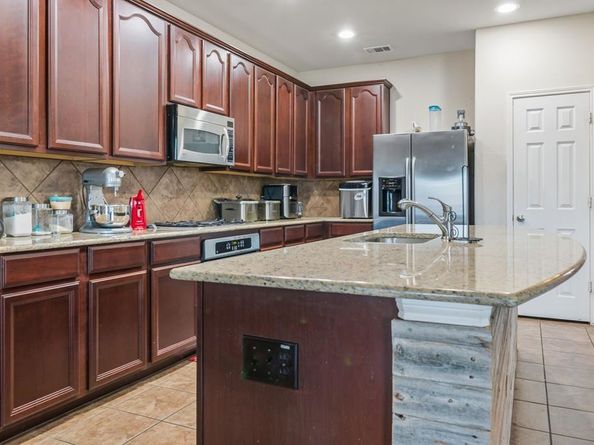 10212  Crawford Farms Drive , Fort Worth Texas 76244