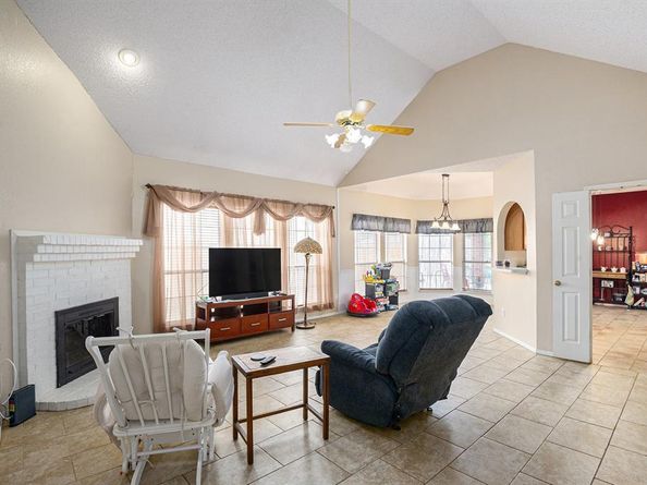 4816  Grainger Trail , Fort Worth Texas 76137