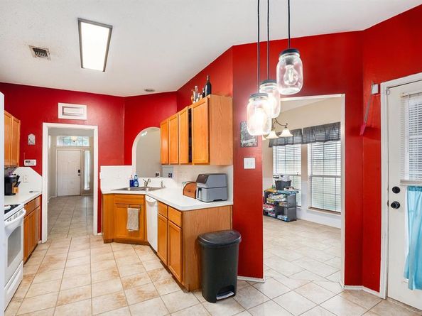 4816  Grainger Trail , Fort Worth Texas 76137
