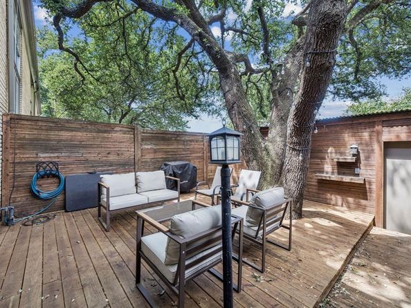 7404 W Northwest Highway  5, Dallas Texas 75225