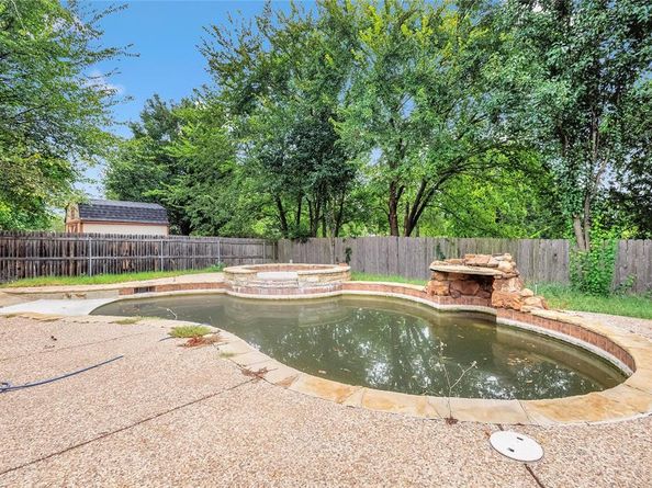 308  Ranch Trail , Mansfield Texas 76063