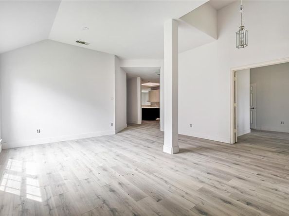 308  Ranch Trail , Mansfield Texas 76063
