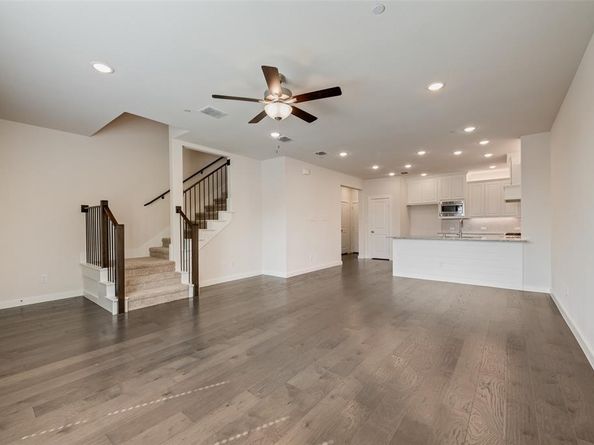 634  Cobblestone Lane , Irving Texas 75039