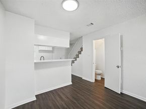 2273  Aspen Drive , Dallas Texas 75227