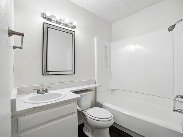 2273  Aspen Drive , Dallas Texas 75227