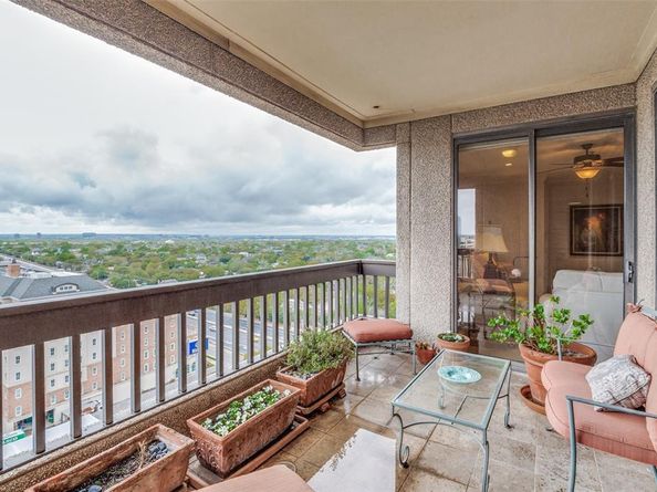 5909  Luther Lane  1701, Dallas Texas 75225