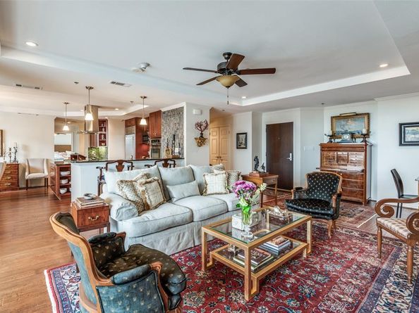 5909  Luther Lane  1701, Dallas Texas 75225