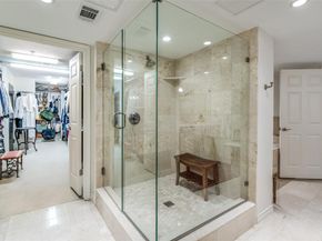 5909  Luther Lane  1701, Dallas Texas 75225