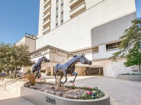 5909  Luther Lane  1701, Dallas Texas 75225