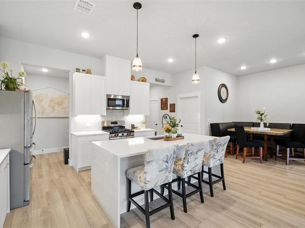 1421  Rose Willow Way , Arlington Texas 76005