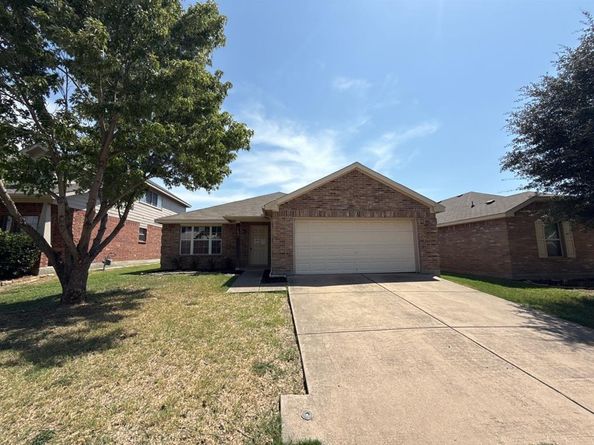 6012  Saddle Flap Drive , Fort Worth Texas 76179