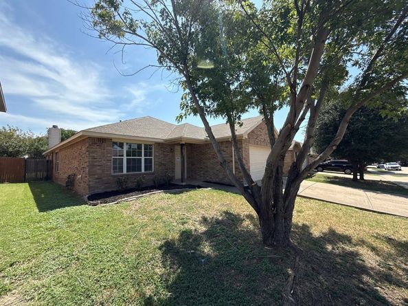 6012  Saddle Flap Drive , Fort Worth Texas 76179