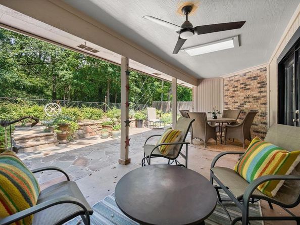 3511  Tomlinson Court , Arlington Texas 76017