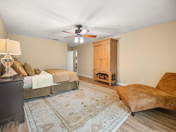 3511  Tomlinson Court , Arlington Texas 76017