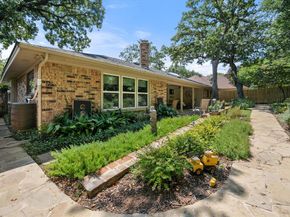 3511  Tomlinson Court , Arlington Texas 76017