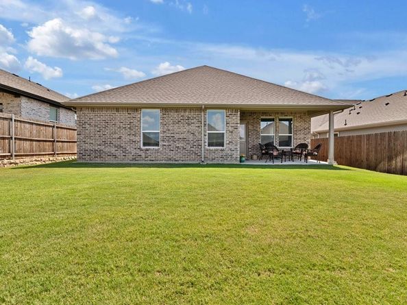 2216  Ruff Road , Denton Texas 76205