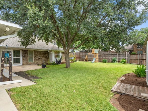 7344  Kirkham Drive , Dallas Texas 75252