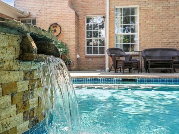 3833  Hunters Trail , Carrollton Texas 75007