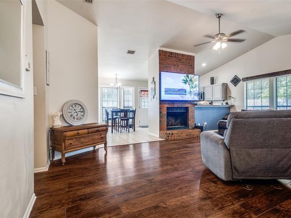 3499  Longview Drive , Corinth Texas 76210