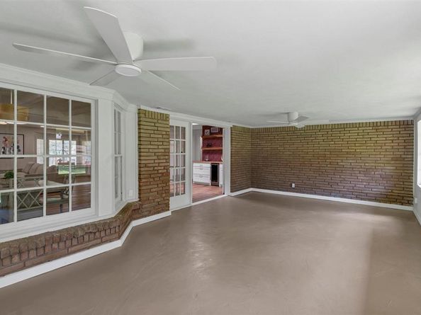 4137  Selkirk Drive W, Fort Worth Texas 76109