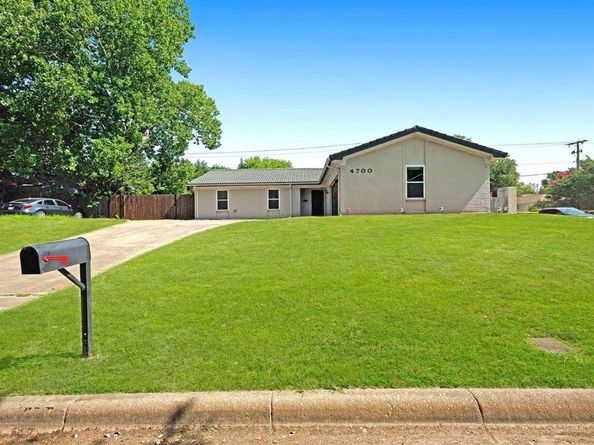4700  Cinnamon Hill Drive , Fort Worth Texas 76133