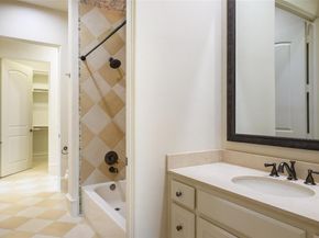 5806  Willow Lane , Dallas Texas 75230