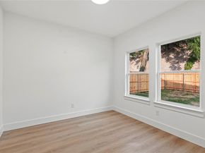 1422  Mcdonald Avenue , Dallas Texas 75215