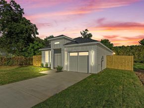 1422  Mcdonald Avenue , Dallas Texas 75215