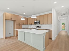 1422  Mcdonald Avenue , Dallas Texas 75215