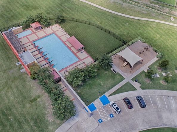 6851  Molina  , Grand Prairie Texas 75054