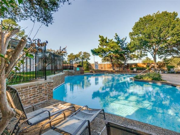 13784  Brookgreen Circle , Dallas Texas 75240