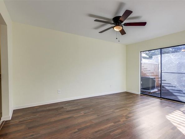 13784  Brookgreen Circle , Dallas Texas 75240